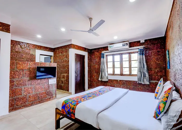 Fabhotel Arya'S Hyderabad Resort - Nr Calangute Beach