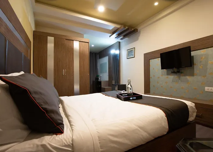 Super Collection O Golden Avenue Hotel Thiruvananthapuram
