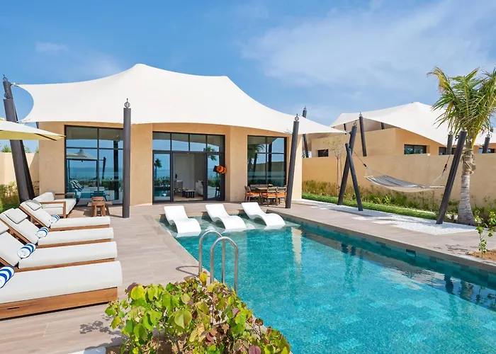 Bab Al Nojoum Hudayriyat Villas Abu Dabi