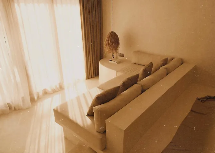Casa Ulu Boutique Hotel - Uluwatu, Adult-Only