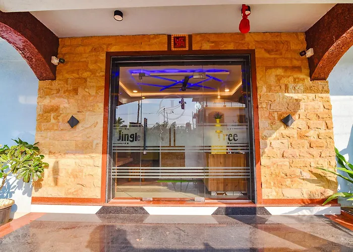 Jingle Tree Resort In Arambol