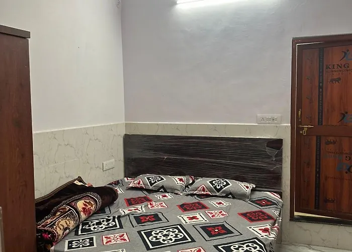 Shri Sitaram Guest House Ayodhya