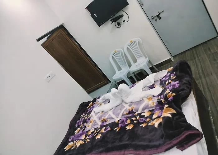 Vaibhav Lakshmi Inn Prayagraj