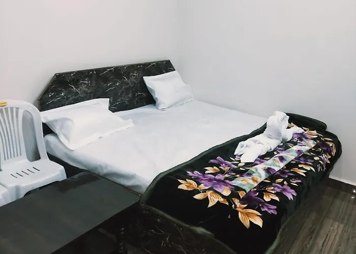 Vaibhav Lakshmi Inn Prayagraj