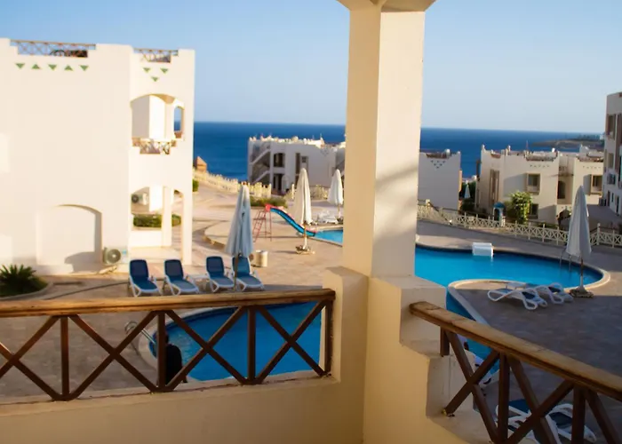 Sharks Bay Oasis Aqua Park Hotel Sharm el-Sheikh