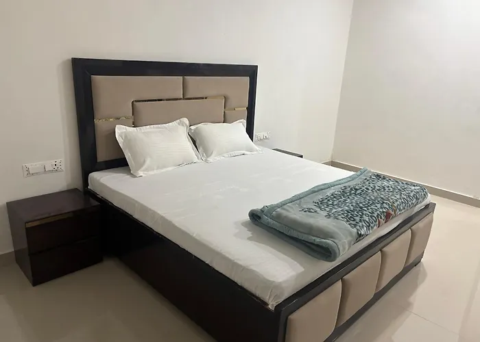 Shri Nand Bhawan Hotel Vrindavan