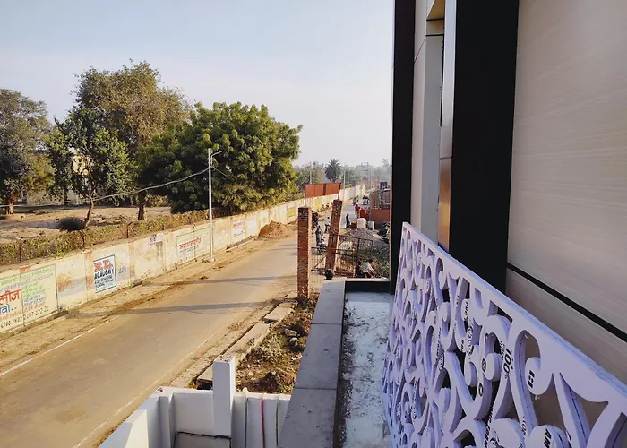 Triveni Hotel Prayagraj