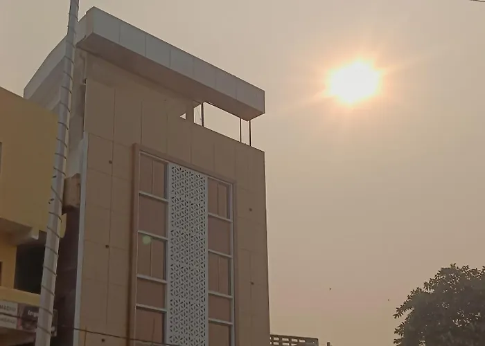 Hotel Jalsa Inn Prayagraj