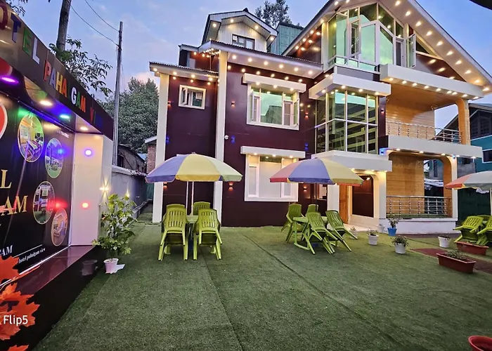 Hotel Pahalgam View- Centrally Heated