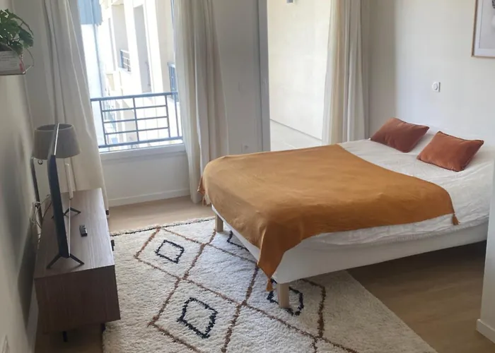 Aparthotel CAZAM Paris Saint Ouen