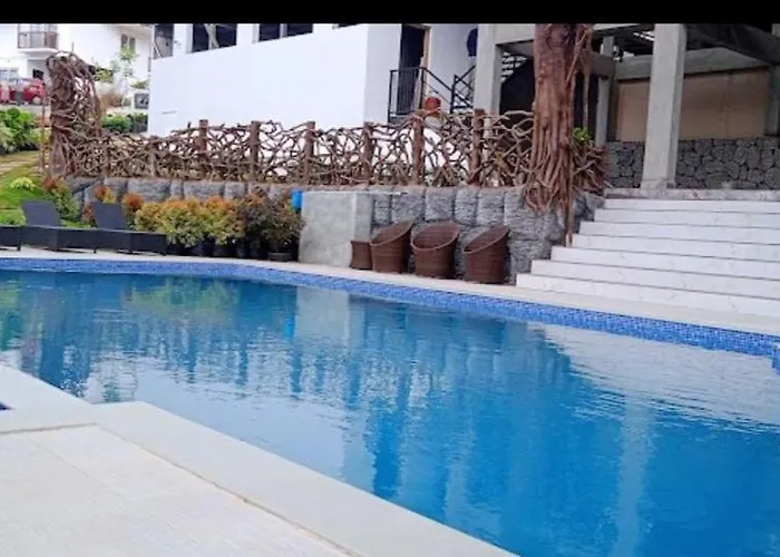 Skylark Holidays Premium Munnar