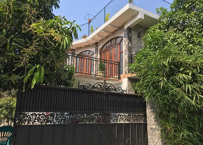 Moon Deck Villa Katunayaka