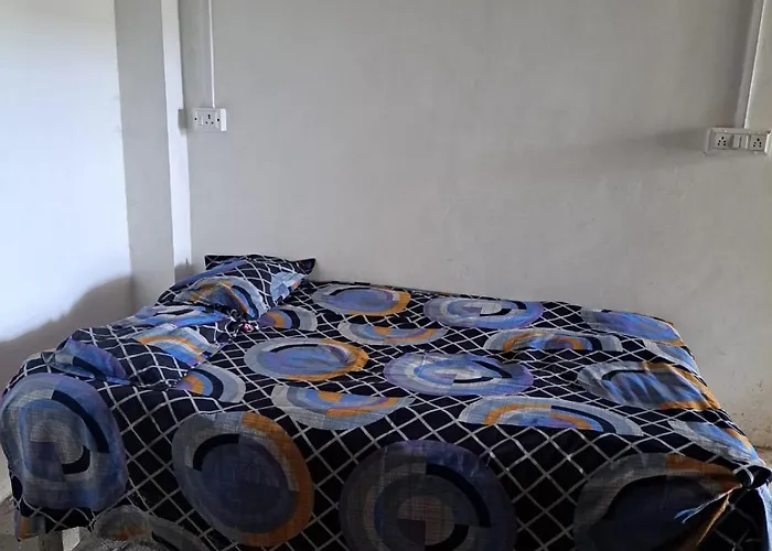 Hotel Vara P.G Guest House Varanasi