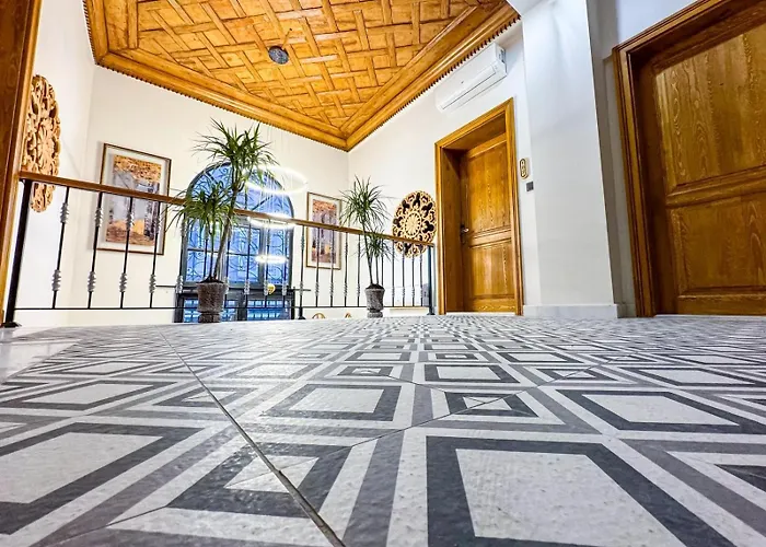 Elmira Pera Hotel & - Special Class Istanboel