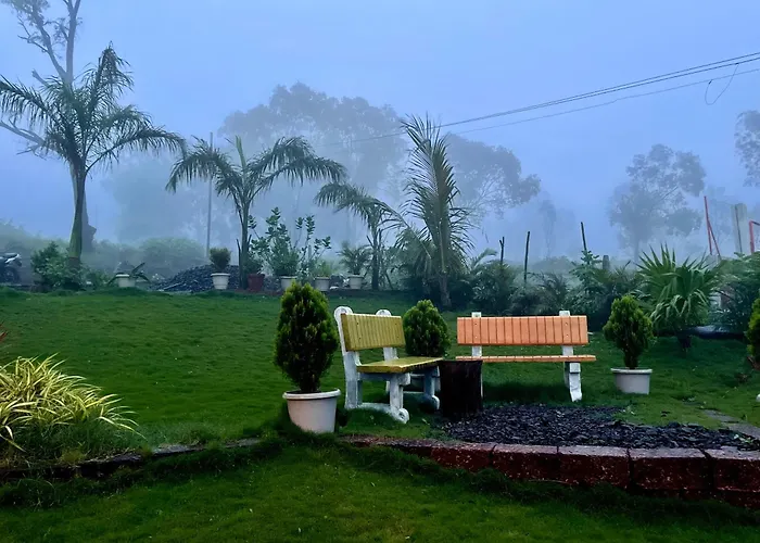 Silent Villa Valley View Room Panhala