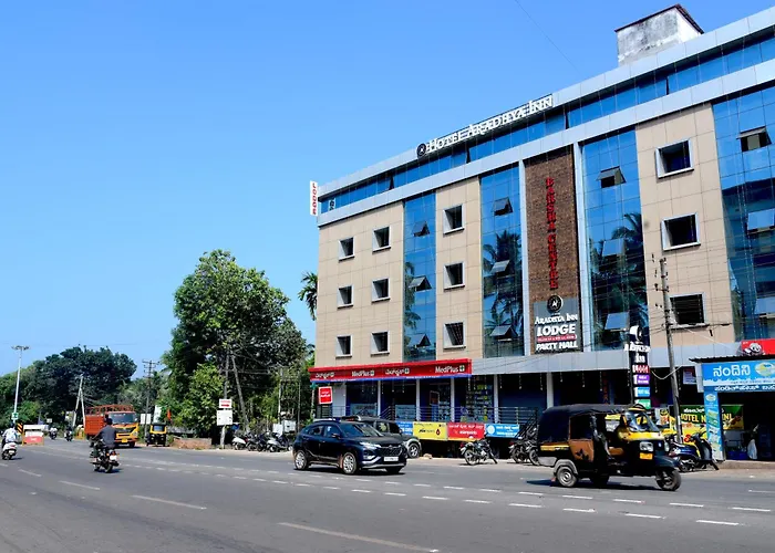 Hotel Aradhya Inn Deralakatte Mangalore
