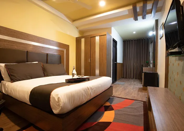 Super Collection O Golden Avenue Hotel Thiruvananthapuram