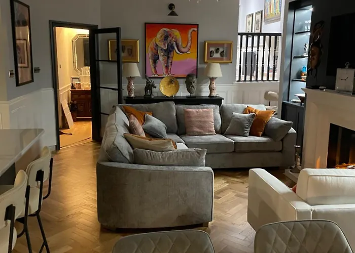 East Cliff Bed & Breakfast Preston 