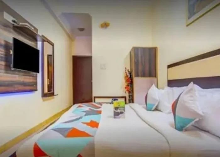 Goyal Plaza Hotel 5 Mint. Waling Distance From Pushkar Lake