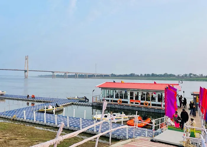Hotel Sangam View Prayagraj