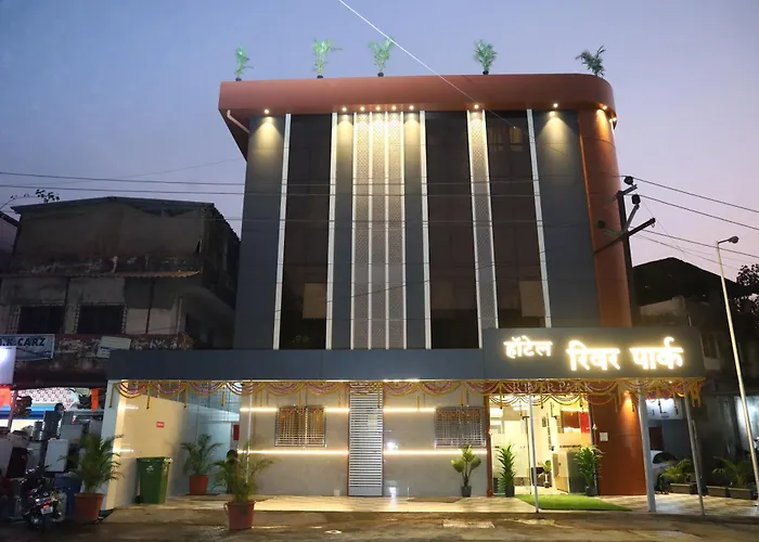 Hotel River Park Navi Mumbai