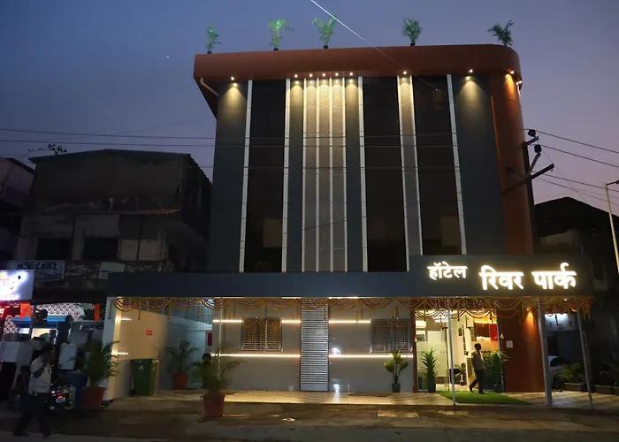 Hotel River Park Navi Mumbai