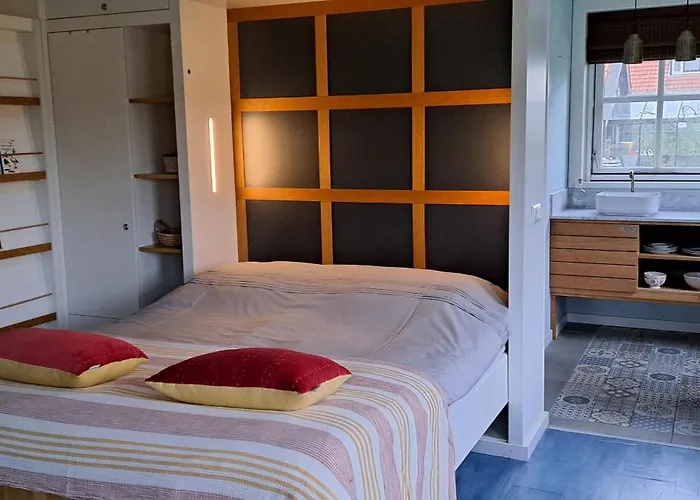 Waterjuffer Bed and Breakfast Kalenberg