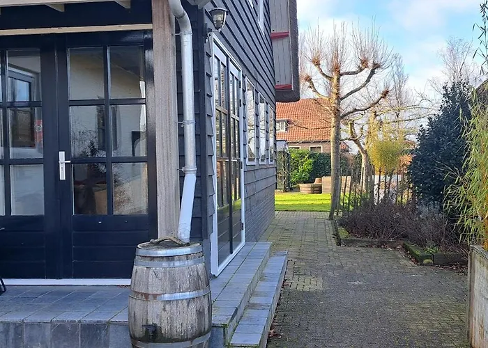 Waterjuffer Bed and Breakfast Kalenberg