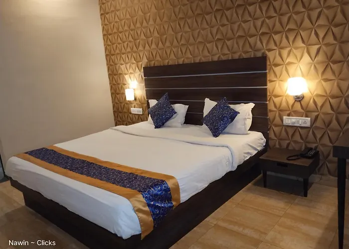 Redfox Hotel- Aminjikarai Chennai