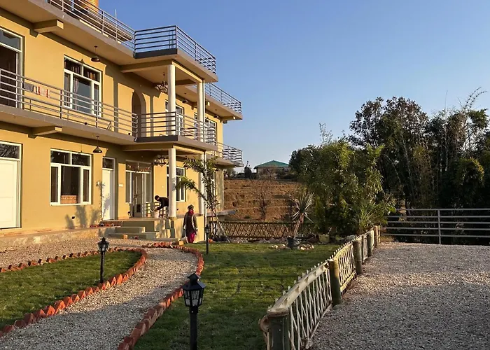 The Lumi Hotel Bir 
