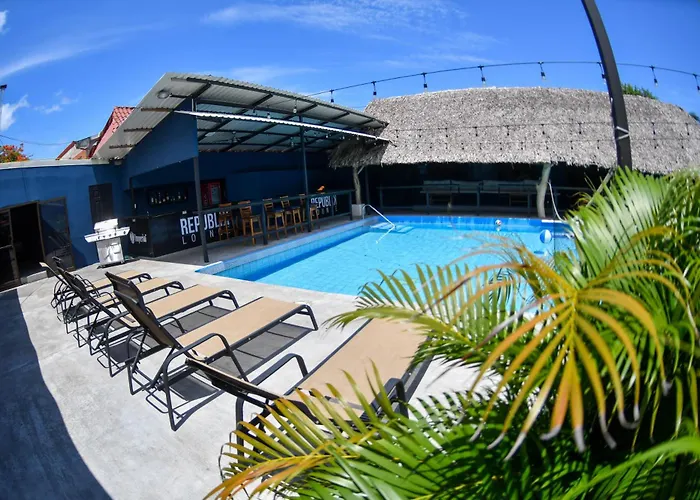 Republik Hotel & Steak House Jaco