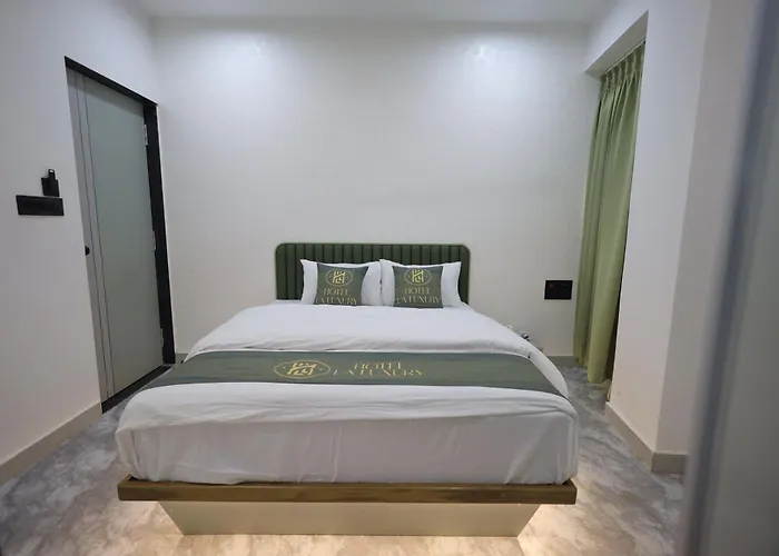 Hotel La Luxury Surat