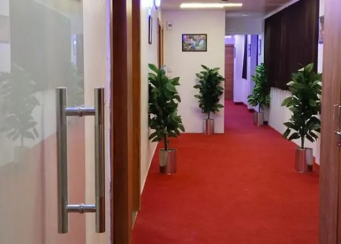 Hotel Royal Relax Gandhinagar