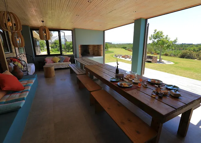 Gemstone Farm Bed and Breakfast Plettenbergbaai