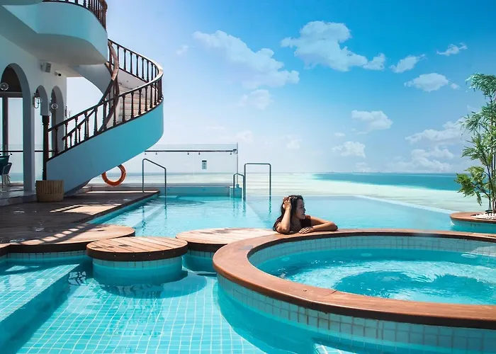 Stone Hotels Dhiffushi