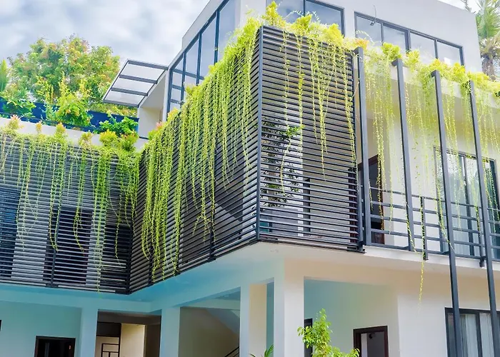 Ceylanro Transit Villa Negombo