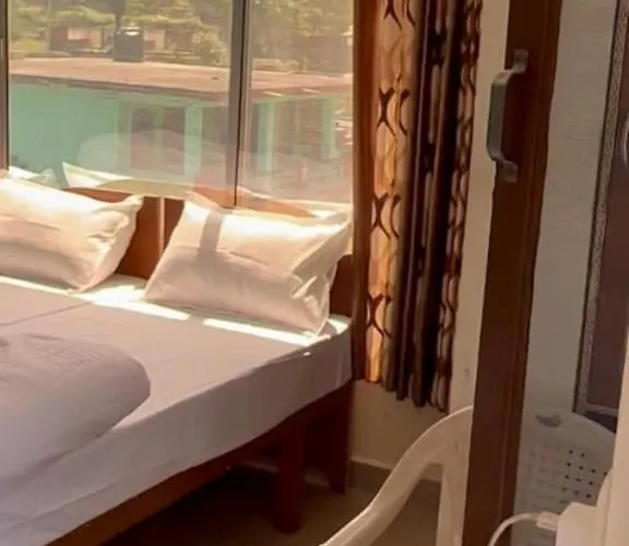 Rishikesh Prithvi Yatra Hotel And Kedarnath