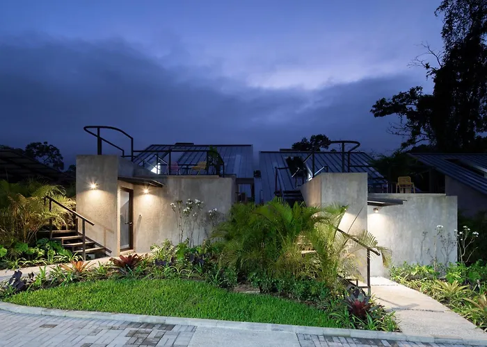 Bauma Hotel La Fortuna