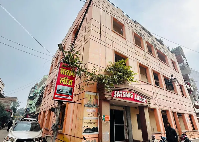 Satsang Lodge Varanasi