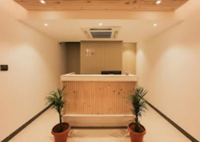 Max Prime, Madurai Hotel