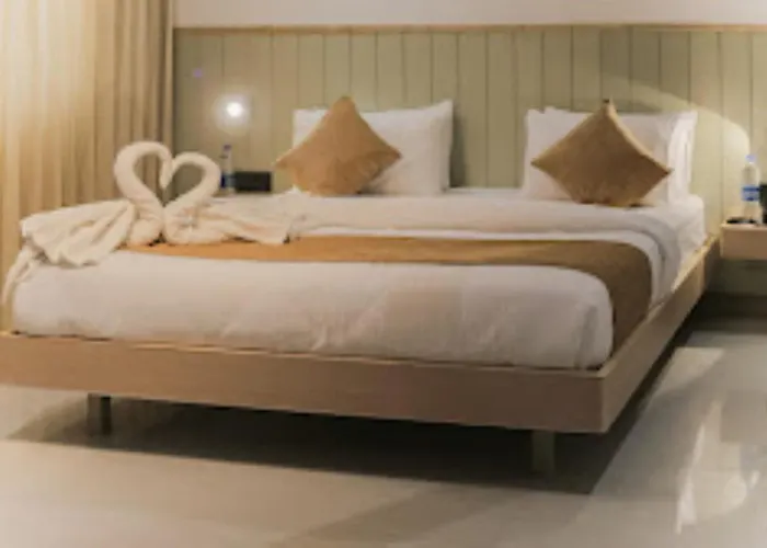 Max Prime, Madurai Hotel