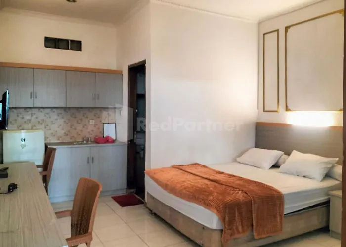 Rosa Luxury Jagakarsa RedPartner Hotel Jakarta