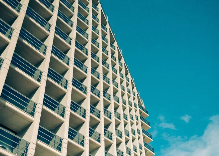 Marina Resort Benidorm - The Original Benidorm Vibe
