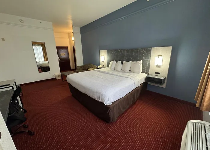 Fairbridge Inn & Suites Cleburne