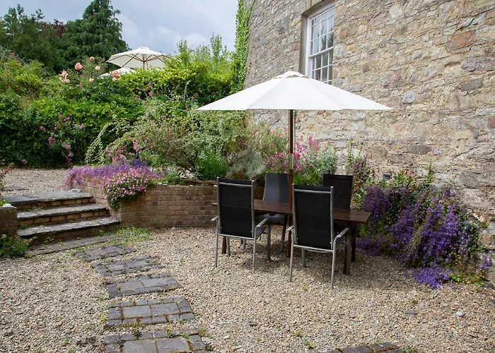 Cnapan Guest House Newport 