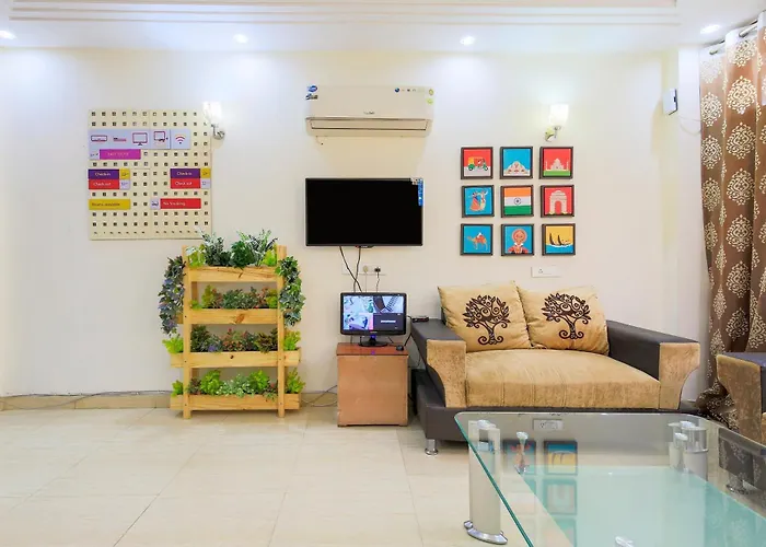 Hotel O Crystal Residency Gurgaon