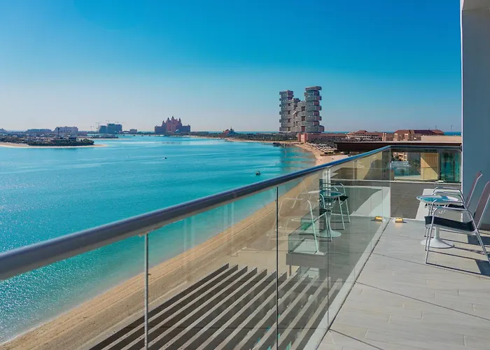 C Central Hotel And Resort The Palm Dubaj