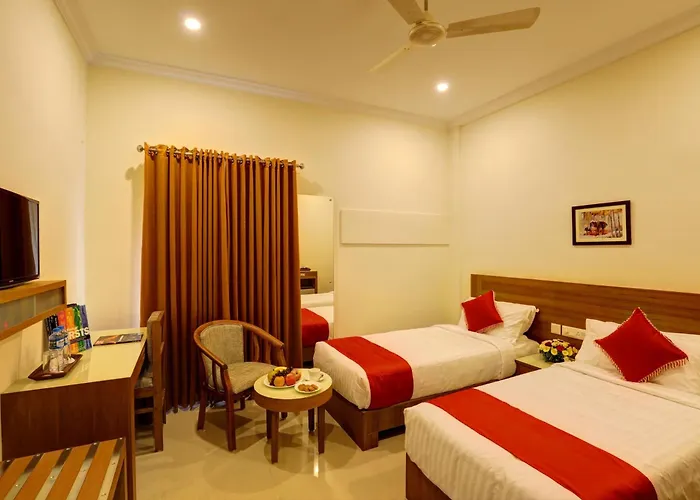 Hotel Floral Park Kottayam
