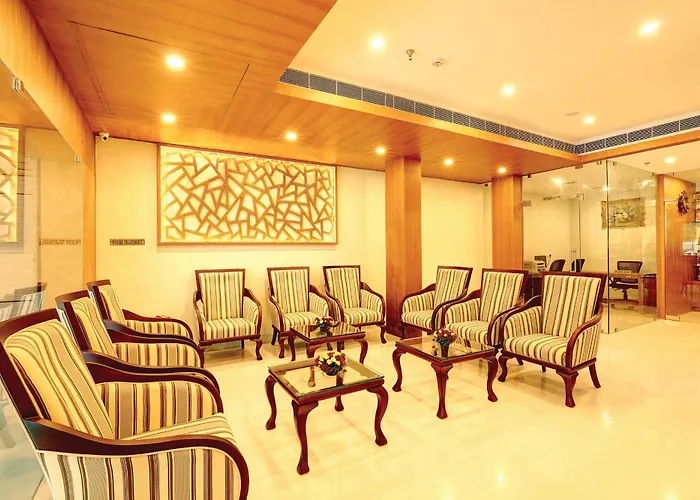Hotel Floral Park Kottayam