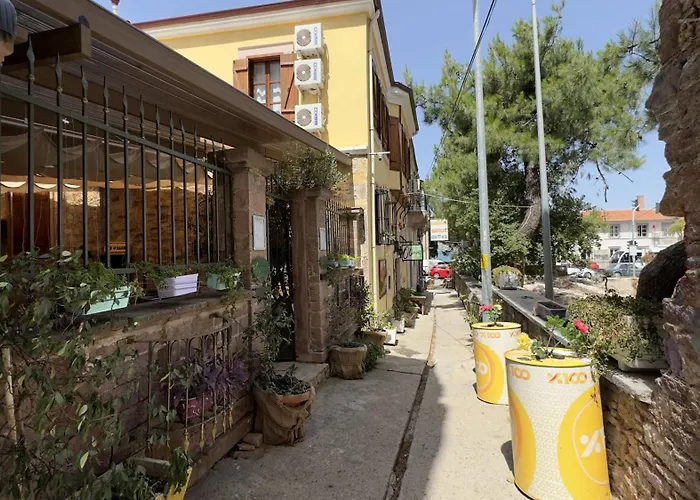 Olivia1845 Guest House Ayvalık Over 16 Years Old